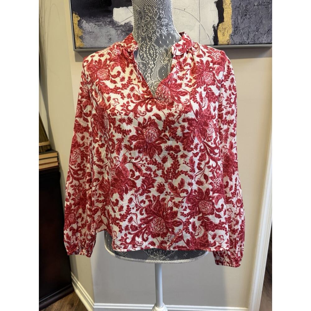 NWT LOFT M Pet Rio Red Multi Floral Night Bloom V-Neck Lightweight Blouse Women